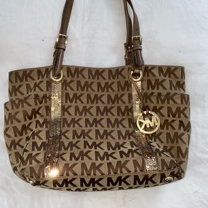 Michael kors tote bag